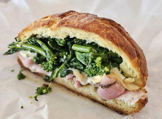 Porchetta sandwich A+