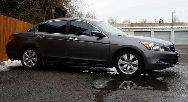 2009 Honda Accord Fru- 50% Rr-   20%