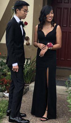 Prom sets - boutonneire and corsage