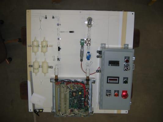 DESIGN AND FABRICATED  DE-IONIZED  WATER  HEATER