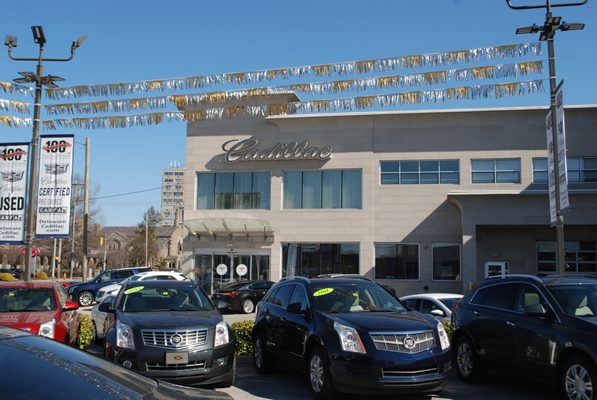 Delaware Cadillac Store Front