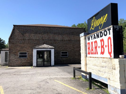 Restaurant Exterior