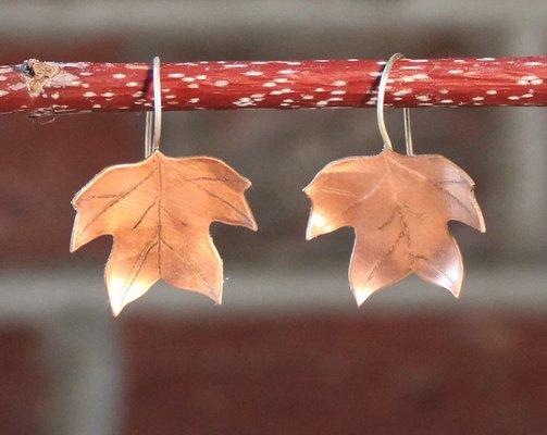 Autumn Tulip Poplar Leaf Copper earrings by Kaj Morris