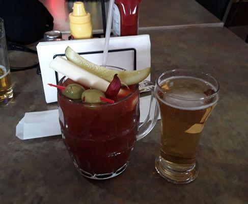 I am a Bloody Mary Contissuere! Tasty, 3 choices of tomato blend. Lots of condiments and Beer Chaser. So WISCONSIN