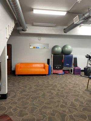 Stretching room