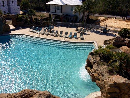 Birds eye view of a beautiful blue swimming pool - family fun vacations at www.VillaGroveProperties.com