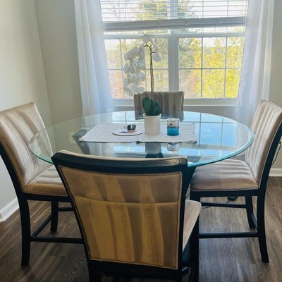 home cleaning - dining room