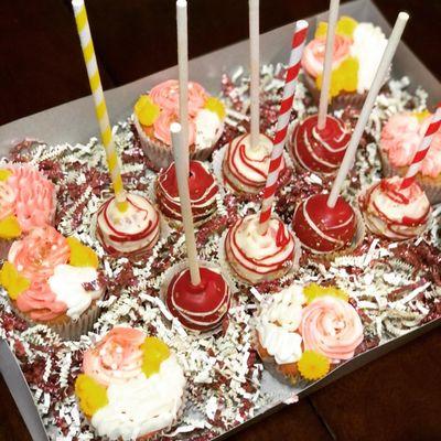 Cupcakes and cake pops. Red and Gold.