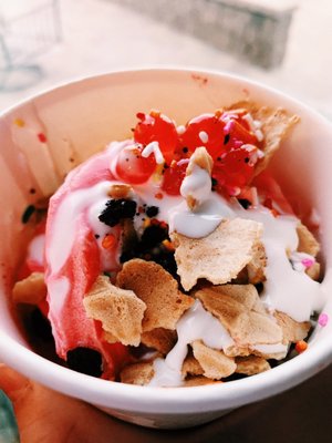 Cherry Ice Gelato + Toppings