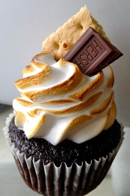 S'mores Cupcake! (Source: Half Baked Patisserie Facebook Page)