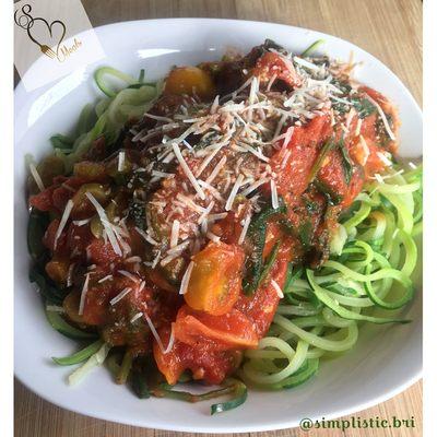 Zucchini Noodles with Sautéed Spinach, Heirloom Tomatoes  & Marinara