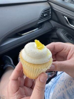 Lemon Cupcake