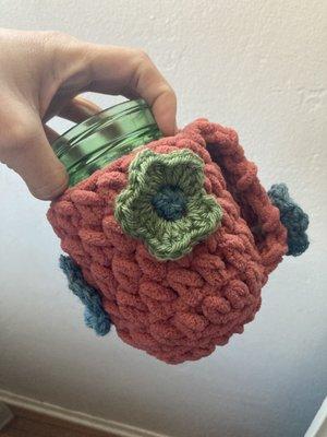 Crochet mason jar sleeve