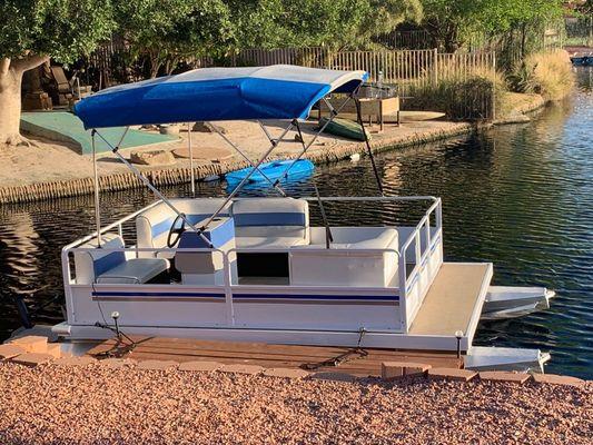 Pontoon Boat.