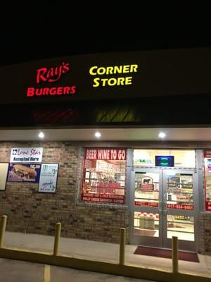 Ray's Owner and proprietor has opened one of the greatest burger stands on Fort Worth.  Don't miss out!