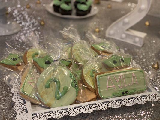 Baby Yoda sugar cookies for birthday party