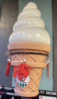 Love this ice cream decor!