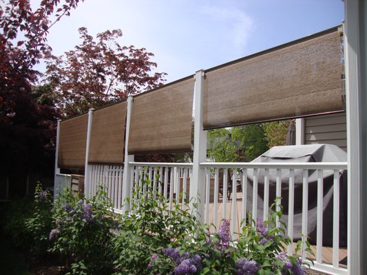 Deck railing with custom shades 1