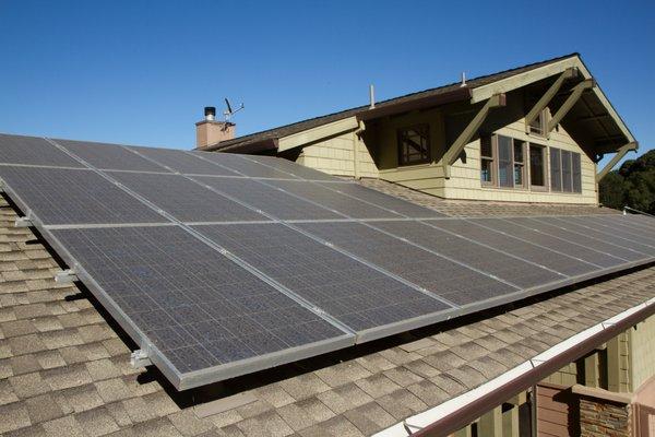 solar panels on roof of house -  horizontal orientation