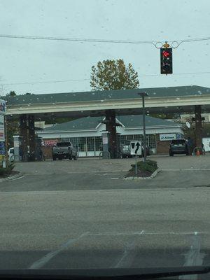 Wrentham Mobil & Dunkin Donuts -- 1041 South Street / Route 1A, Wrentham          Storefront