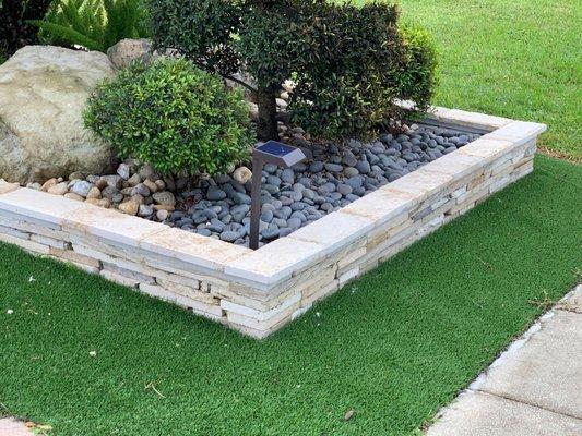 decorative landscaping retaining wall