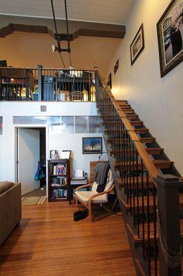 Reverse loft apartment