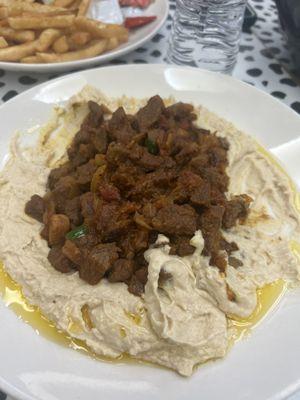 Hummus with Meat