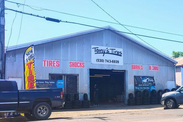 Tony's Tire shop