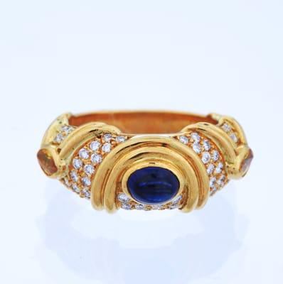 Diamond & Sapphire Yellow Gold Ring