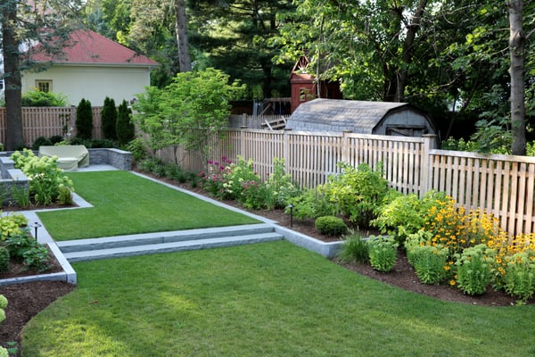 Planting Bed with Bluestone Edging