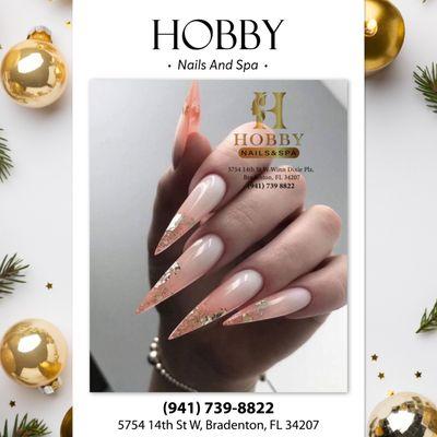 Dive into glamour this holiday season with our exquisite nail designs!  Shine with the elegance that captures the spirit of celebration.