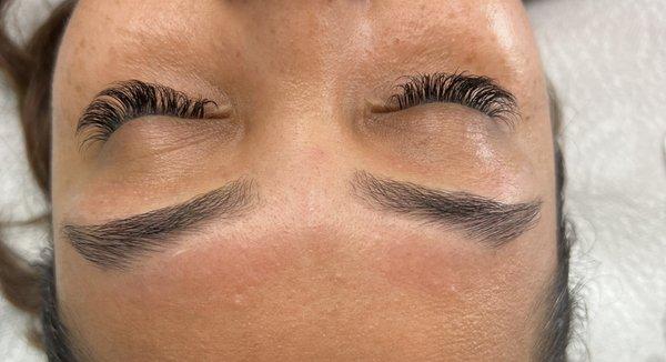 Brow wax and tint