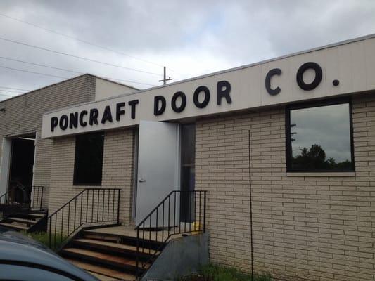 Poncraft Door