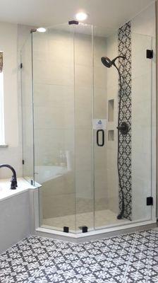 Custom neoangle shower enclosure