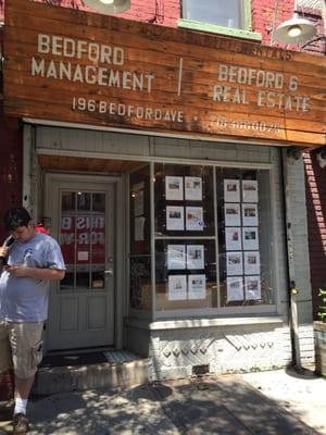 Their storefront on the block south of the Bedford L station, super easy to find!