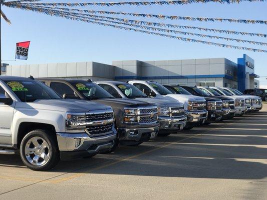 We have a great selection of used vehicles at Uebelhor and Sons Chevrolet Cadillac in Jasper Indiana.