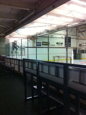 New NHL glass and boards.