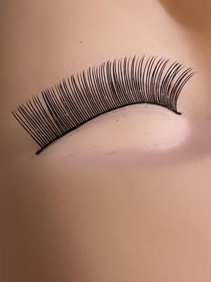 Classic eyelash extensions