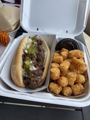 New York cheesesteak with tater tots