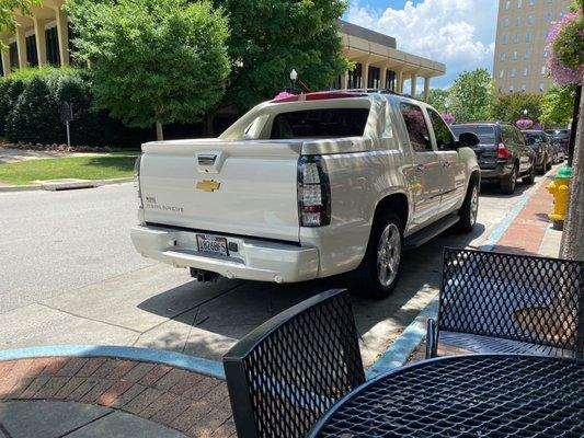 Jimmy John's employee parked on public street's handicapped lot!!! No respect!!!