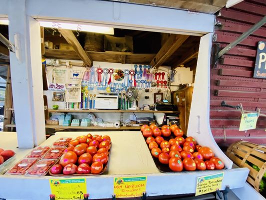 Fresh tomatoes