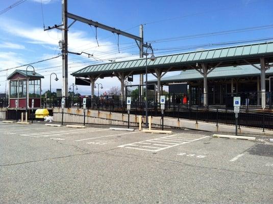 Aberdeen-Matawan Train Station