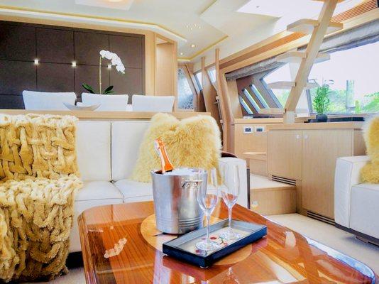 RNR Yacht Rentals in Miami