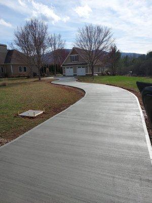 Beautiful driveway in Blairsville GA