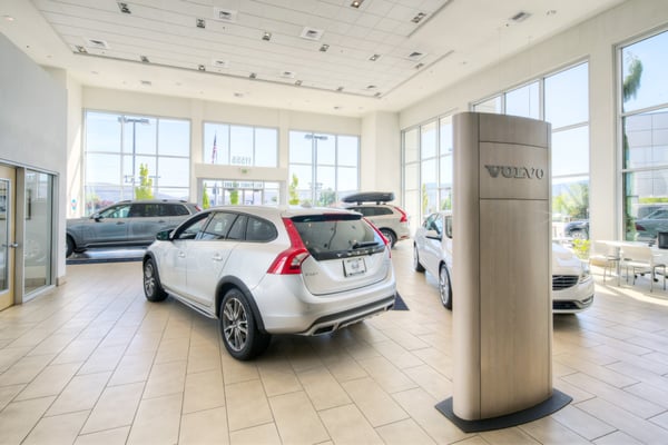 Bill Pearce Volvo showroom