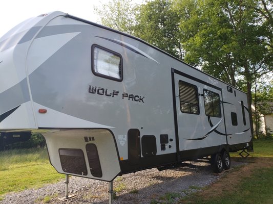 RV with Exterior Wash, Dry, Polish, Tire Shine, and Plastics Restored.