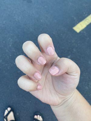 nails