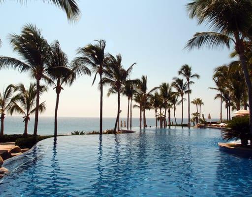 Romantic Infinity Pools