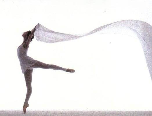 The Performing Arts School of Classical Ballet