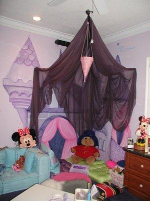 girls playroom